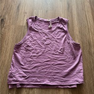 Lululemon tank
